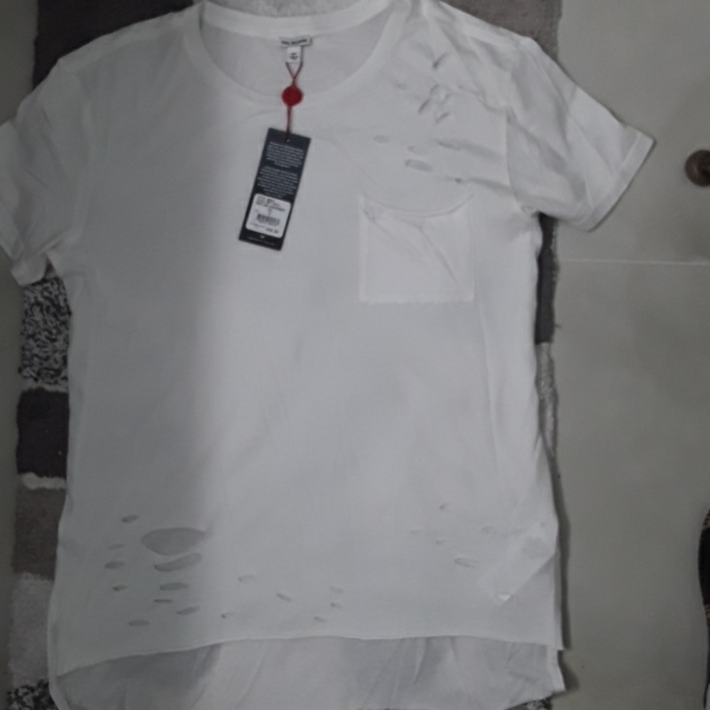 True Religion distressed tee
